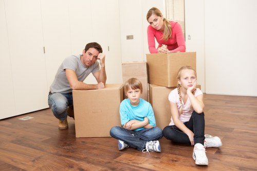 Moving day support for student removals in Farringdon
