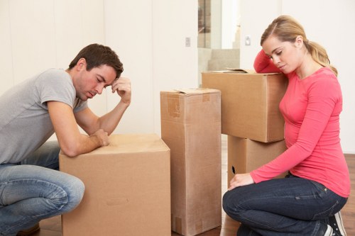 Efficient house removals service for Farringdon residents