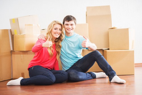 Packing and furniture handling during a house move in Farringdon